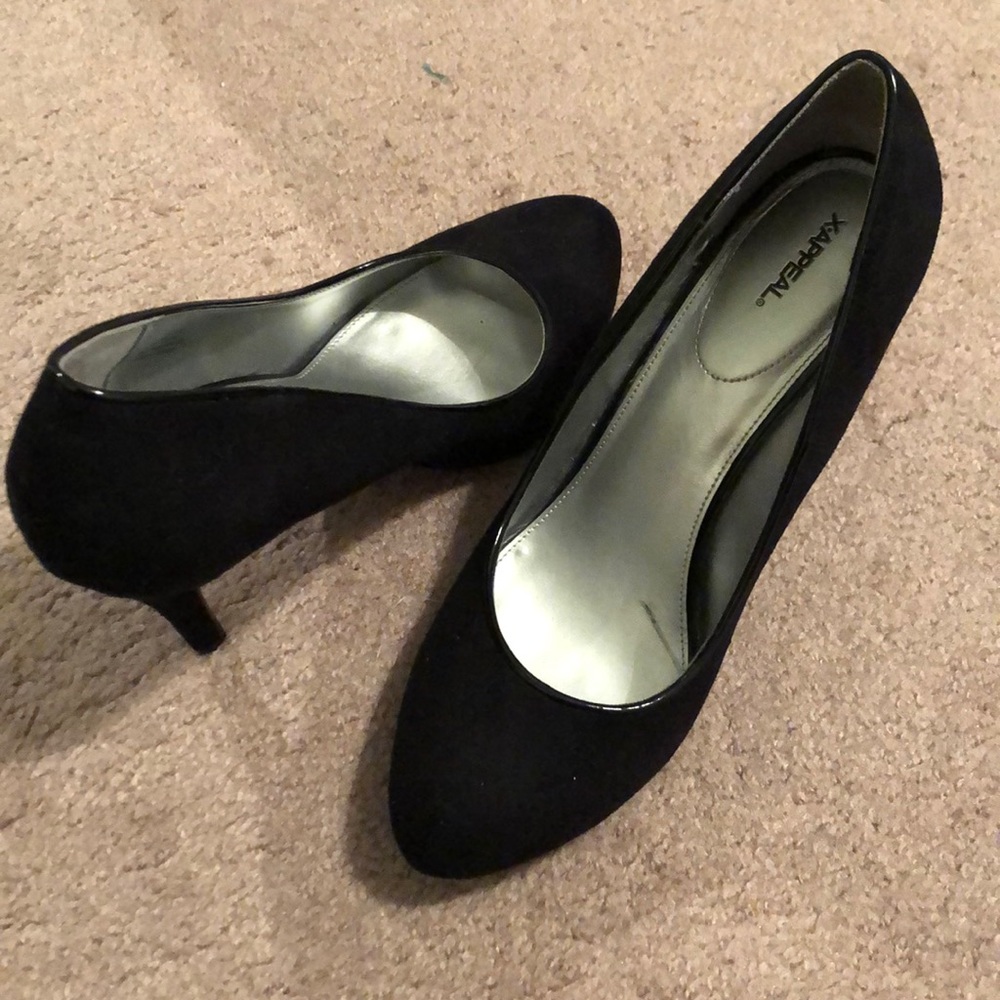 Women’s 11 Black Heel 4”